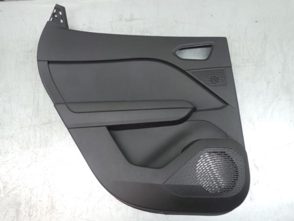 Forra porta / quartela trás esquerda RENAULT Captur II