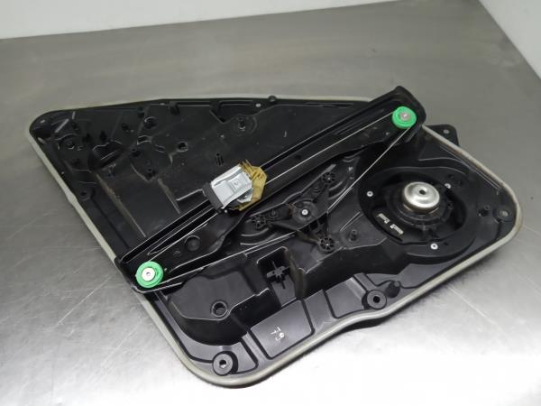 Elevador vidros trás esquerdo MERCEDES-BENZ Classe A (W176) Imagem-1