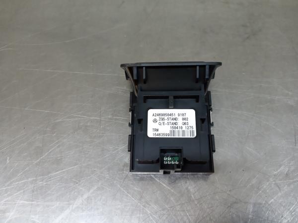 Botão / interruptor travão de parque MERCEDES-BENZ Classe A (W176) Imagem-2