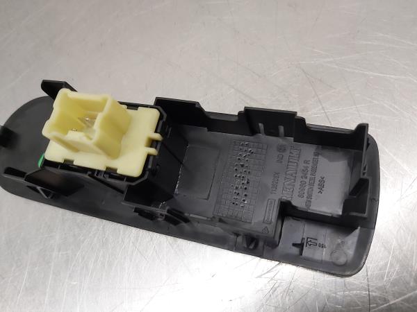 Mando / interruptor elevalunas delantero derecho RENAULT Clio IV (BH_) Imagem-1