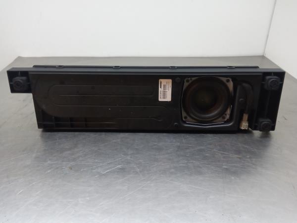 Sound system column / Speakers NISSAN Leaf EV (ZE1) Imagem-1