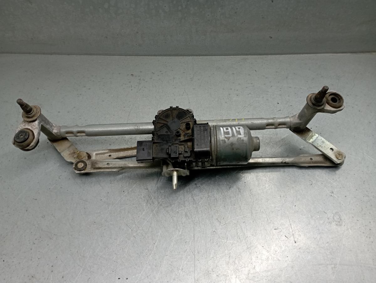 Front Wiper Motor SEAT Ibiza IV (6J5, 6P1)