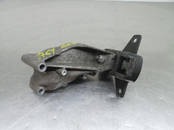 Supporto Motore VOLKSWAGEN Amarok (2H, S1B)