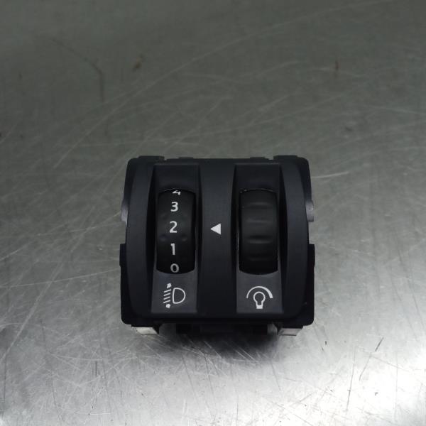 Mando / interruptor multifunción RENAULT Clio IV (BH_)