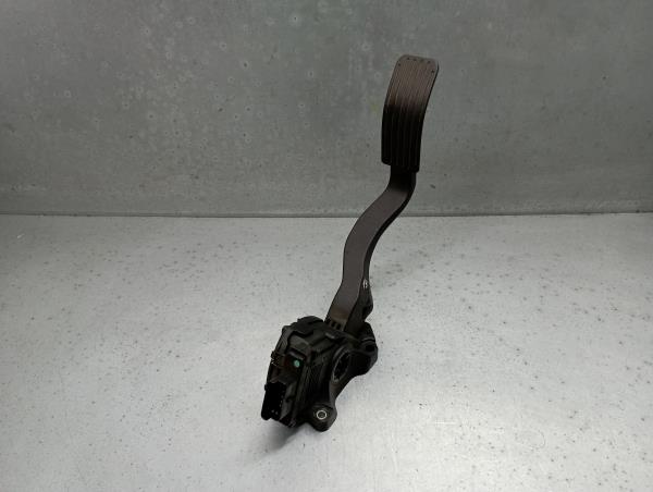 Pedal do acelerador PEUGEOT 208 Imagem-1