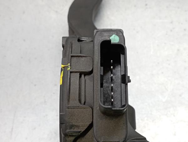 Pedal do acelerador PEUGEOT 208 Imagem-3