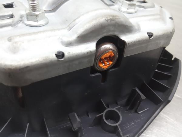 Airbag du Volant RENAULT Clio II (BB0/1/2_, CB0/1/2_) Imagem-4
