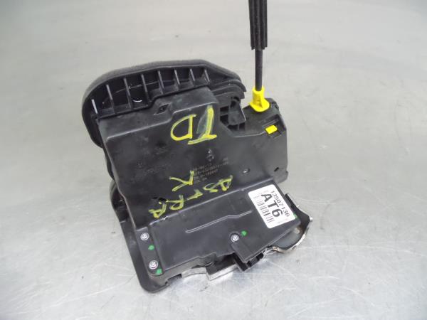 Cerradura / cierre puerta trasera derecha OPEL Astra K Imagem-1