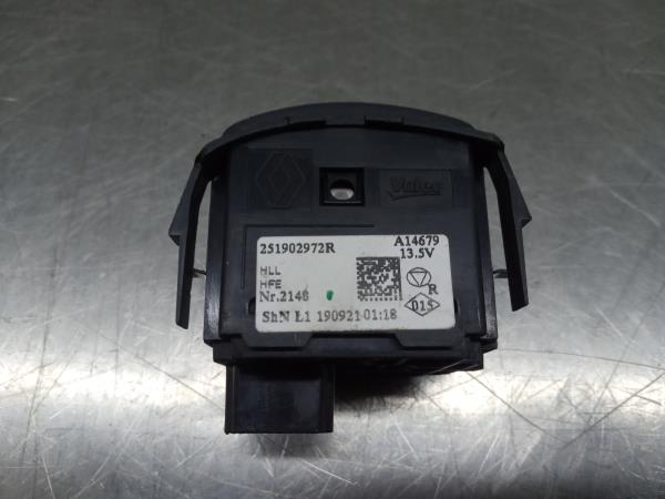 Multifunction control RENAULT Megane IV (B9A/M_) Imagem-3