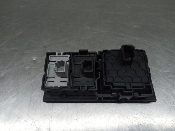 Multifunction control RENAULT Megane III Grandtour (KZ0/1) Imagem-1