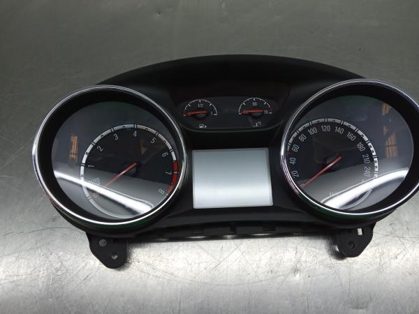 Quadrante / painel de instrumentos OPEL Astra K
