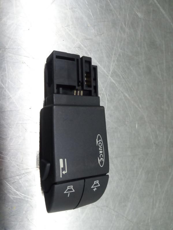 Leva della radio DACIA Duster (HS_)