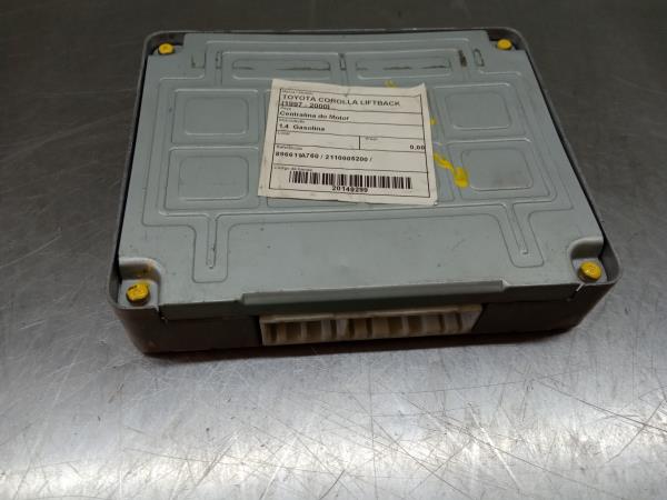 Centralina motor / ECU TOYOTA Corolla Liftback (_E11_) Imagem-1