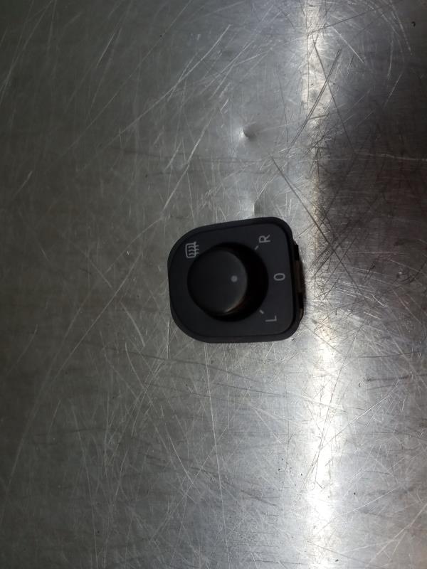 Comando de espelhos VOLKSWAGEN Golf VI (5K1)