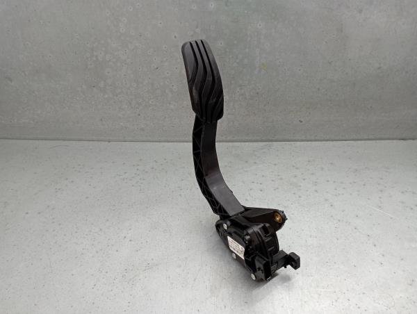 Accelerator Pedal RENAULT Captur II Imagem-2