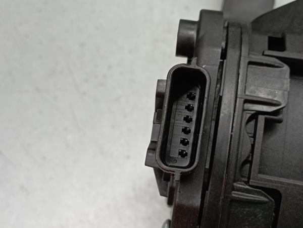 Accelerator Pedal RENAULT Captur II Imagem-3