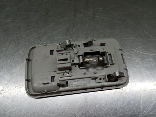 Plafonier central NISSAN Leaf EV (ZE0) Imagem-2