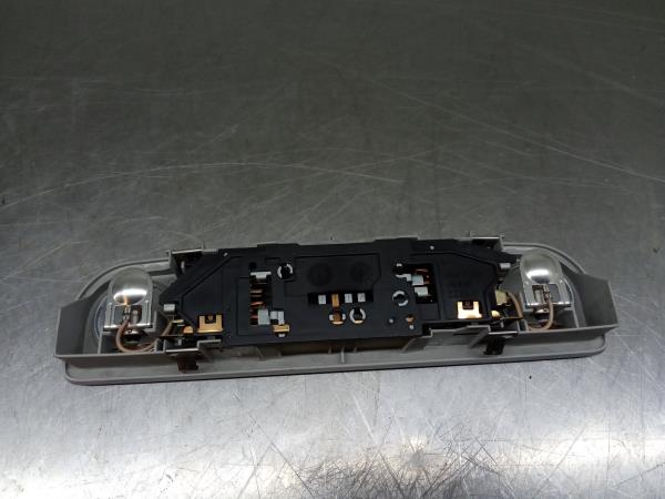 Plafonier central AUDI A6 (4F2, C6) Imagem-2