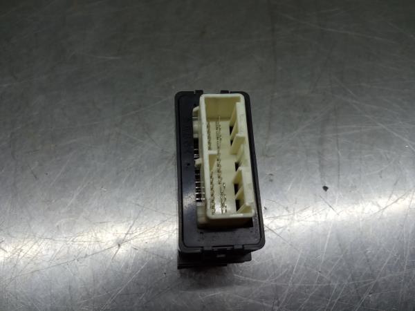 Comfort Unit Module TOYOTA Auris Hatchback (_E18_) Imagem-2