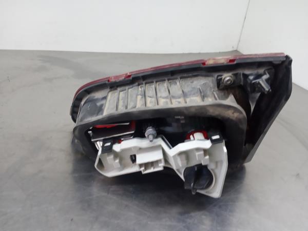 Feu de coffre Gauche VOLKSWAGEN Golf VII (5G1, BQ1, BE1, BE2) Imagem-1