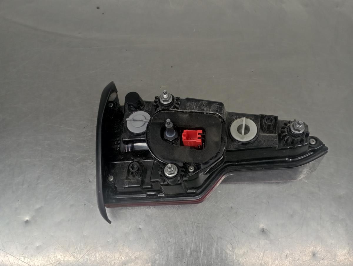 Fanale Destro Baule AUDI A4 (8W2, 8WC, B9) Imagem-1