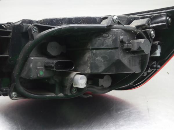 Feu arrière Gauche AUDI A4 (8W2, 8WC, B9) Imagem-1