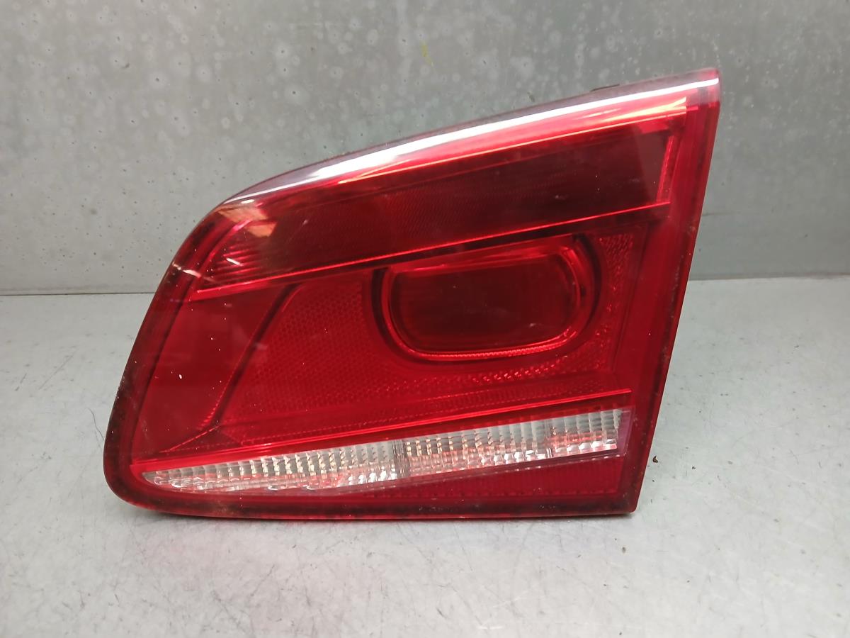 Fanale Destro Baule VOLKSWAGEN Passat (362)