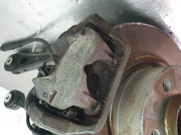 Right rear Brake Caliper BMW X3 (F25) Imagem-1