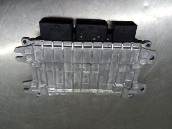Centralina  RENAULT Captur II