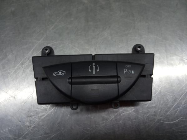 Multifunction control MERCEDES-BENZ CLS (C219)