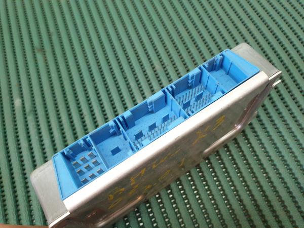 Gearbox control unit / Gearbox ECU BMW X3 (E83) Imagem-2