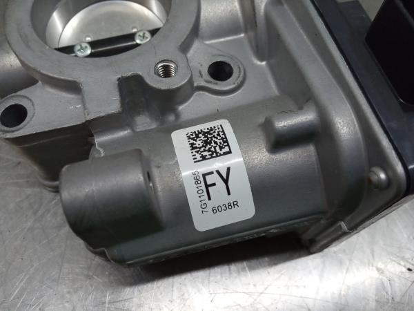 Throttle body RENAULT Megane IV (B9A/M_) Imagem-3