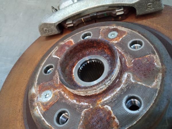 Mangueta delantera izquierda RENAULT Kadjar (HA_, HL_)