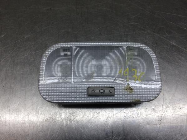 Plafonier trás PEUGEOT Partner (K9)