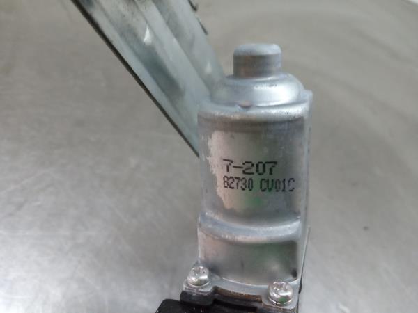 Elevador vidros trás esquerdo NISSAN Juke (F15) Imagem-3