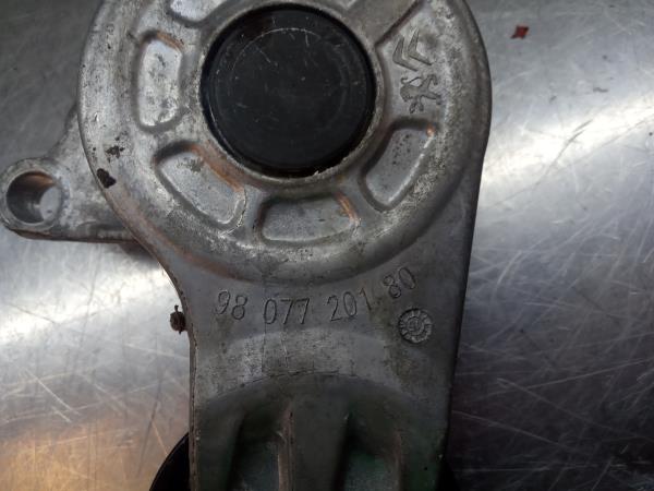 Suporte genérico CITROËN C4 Cactus Imagem-2