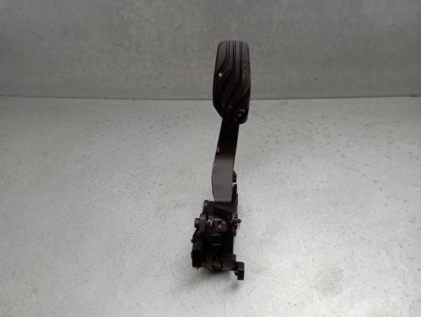 Pedal do acelerador RENAULT Clio V (BF_)
