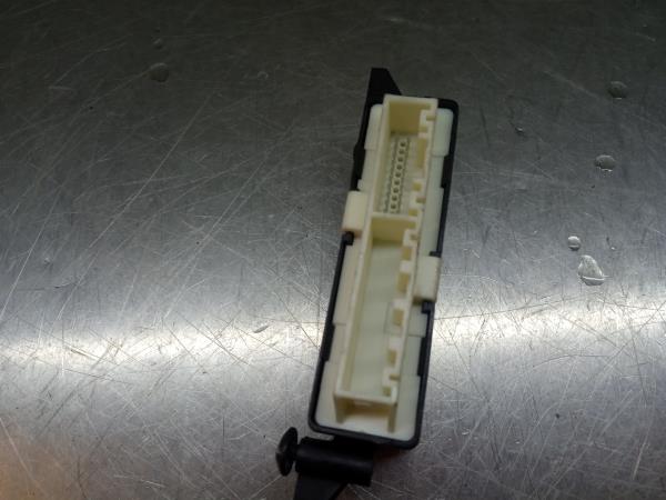 Módulo parking RENAULT Megane IV (B9A/M_) Imagem-2