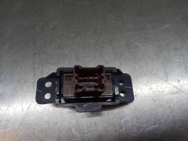 Comando / botão / interruptor multifunções NISSAN Leaf EV (ZE0) Imagem-2