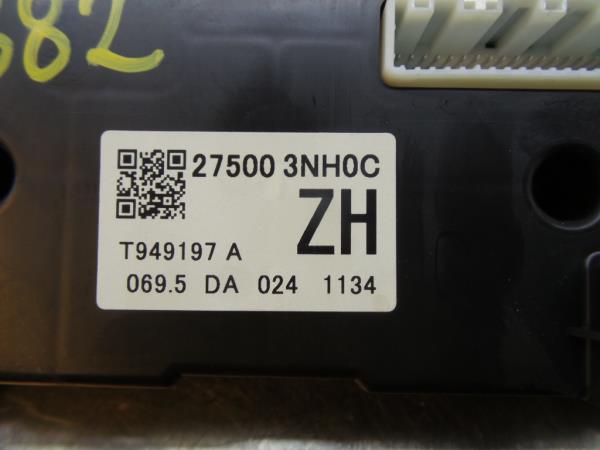 Climate control NISSAN Leaf EV (ZE0) Imagem-2