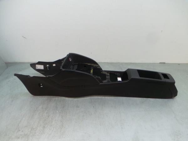 Consolle centrale AUDI A3 Sportback (8VA, 8VF)