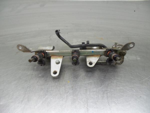 Rampa de inyección RENAULT Captur (J5_) Imagem-1