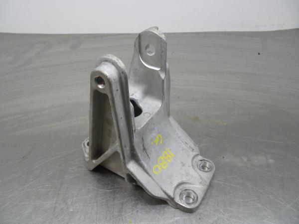 Box Support NISSAN Leaf EV (ZE0)