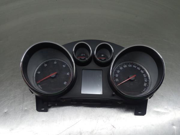 Quadrante / painel de instrumentos OPEL Astra J