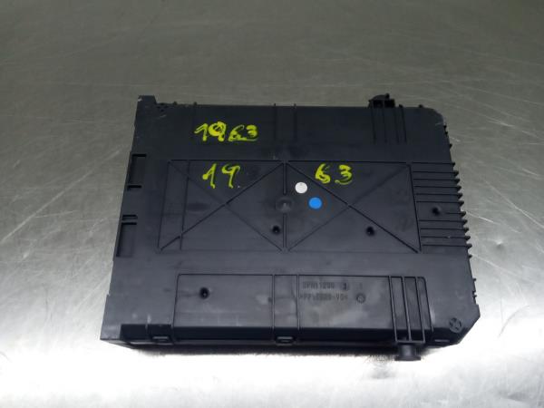 Caixa fusíveis / SAM / BSI PEUGEOT 208