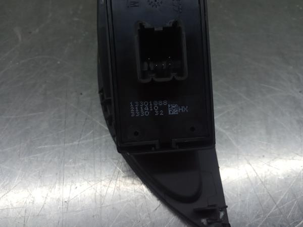 Right Rear window control OPEL Astra J Imagem-3