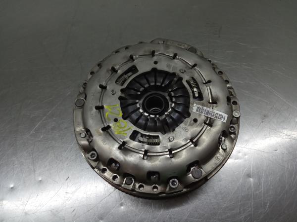 Volante do motor BMW 1 (F21)