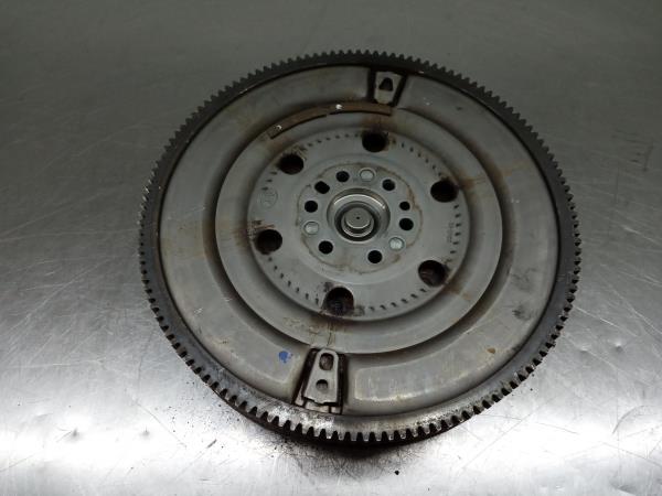 Volante motor BMW 1 (F21) Imagem-1