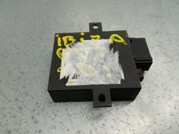 Comfort Unit Module SEAT Ibiza II (6K1)