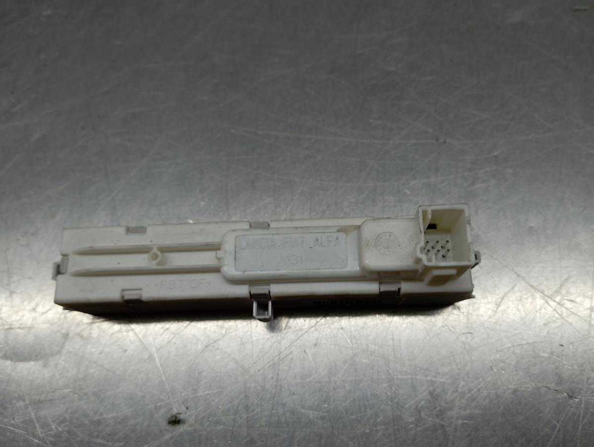 Display / schermo informazioni ALFA ROMEO Giulietta (940_) Imagem-3